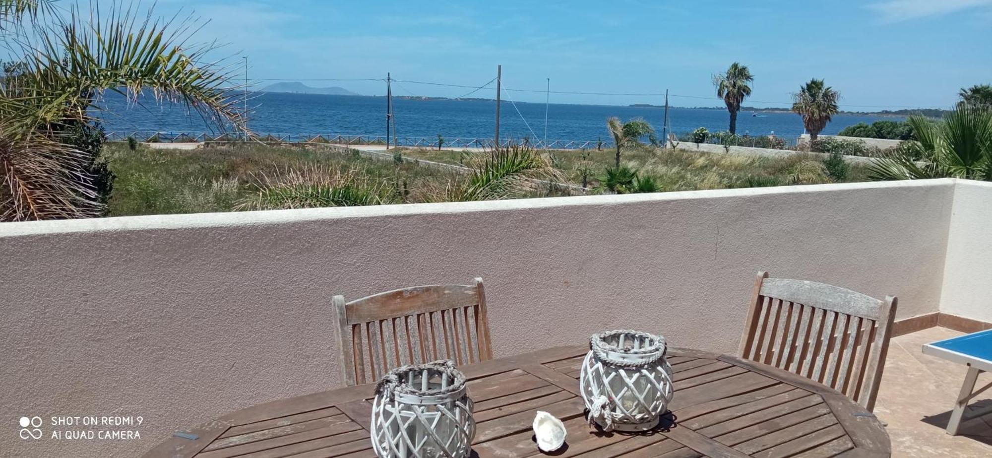 Casa Vacanze Lo Stagnone Da Rosita Marsala Bagian luar foto