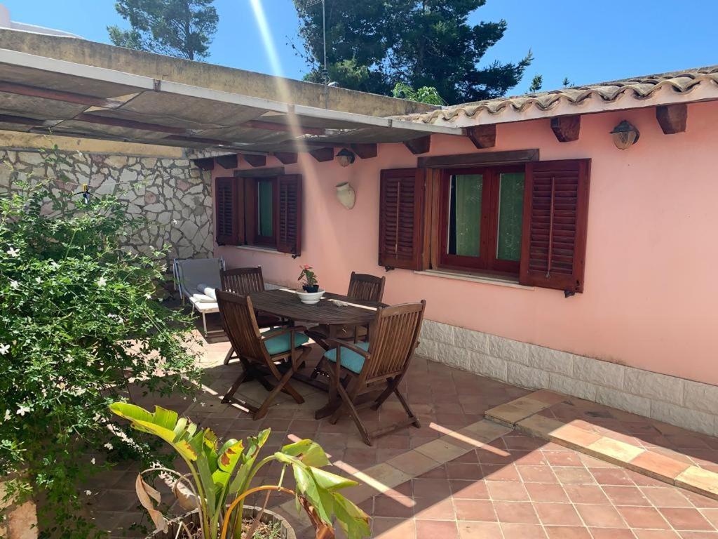Casa Vacanze Lo Stagnone Da Rosita Marsala Bagian luar foto
